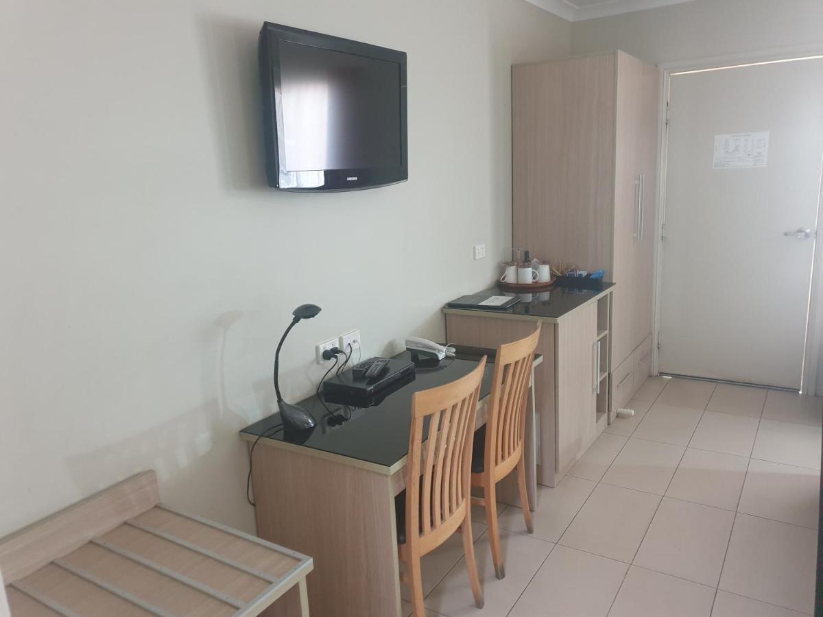 Cobar Central Motor Inn Dış mekan fotoğraf
