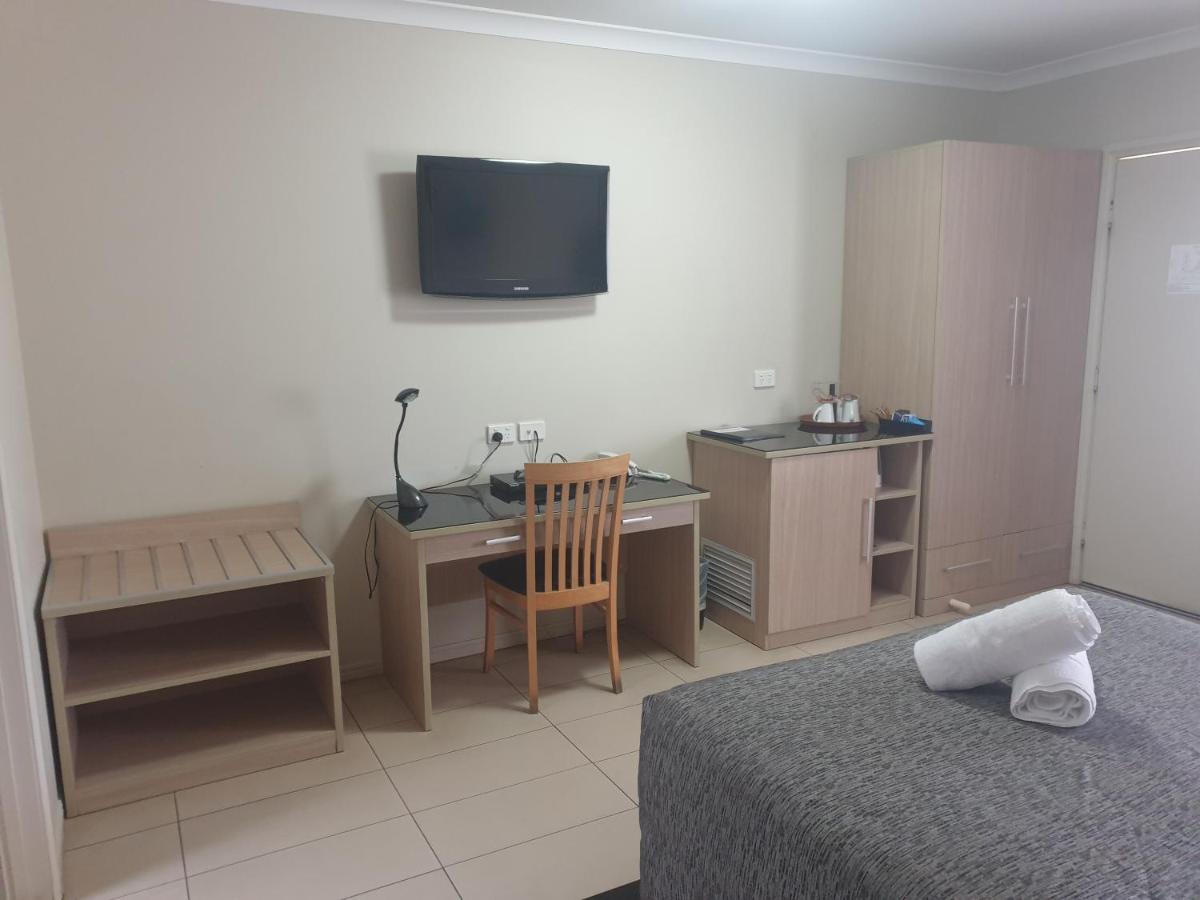 Cobar Central Motor Inn Dış mekan fotoğraf