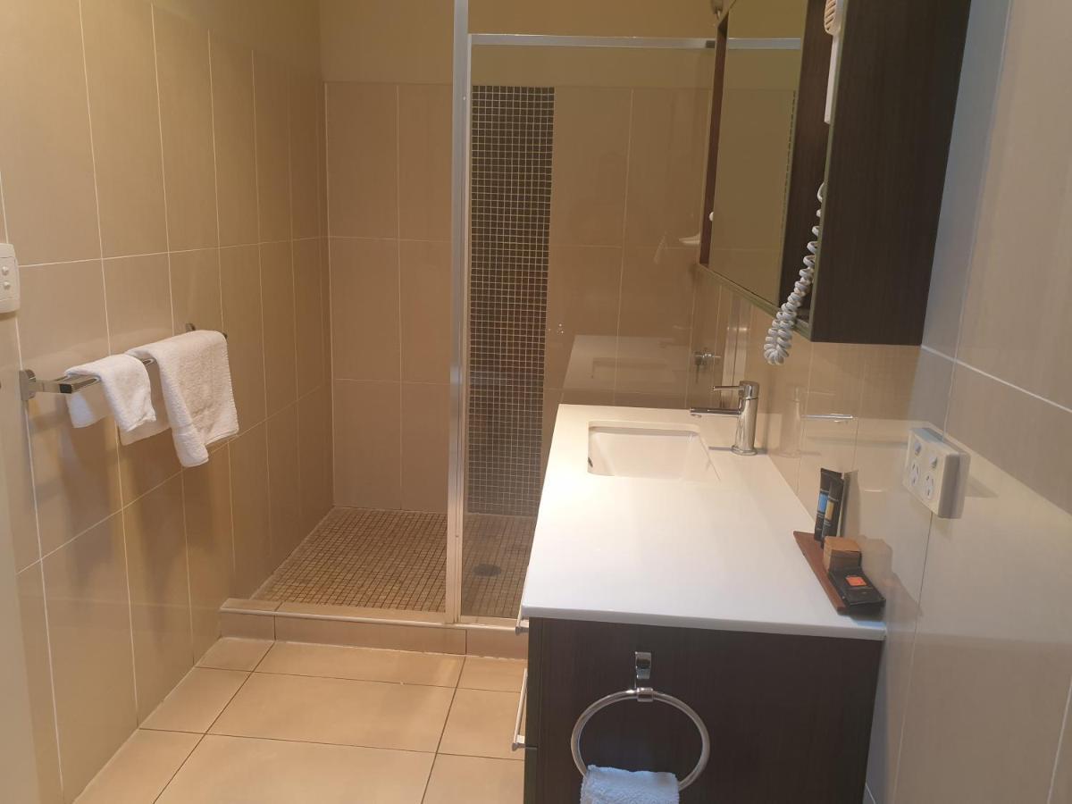 Cobar Central Motor Inn Dış mekan fotoğraf