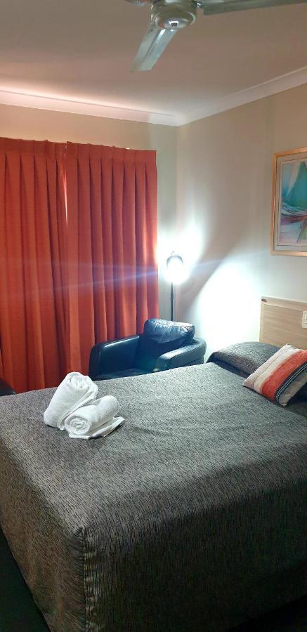 Cobar Central Motor Inn Dış mekan fotoğraf