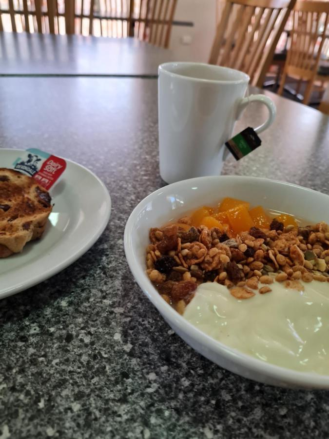Cobar Central Motor Inn Dış mekan fotoğraf